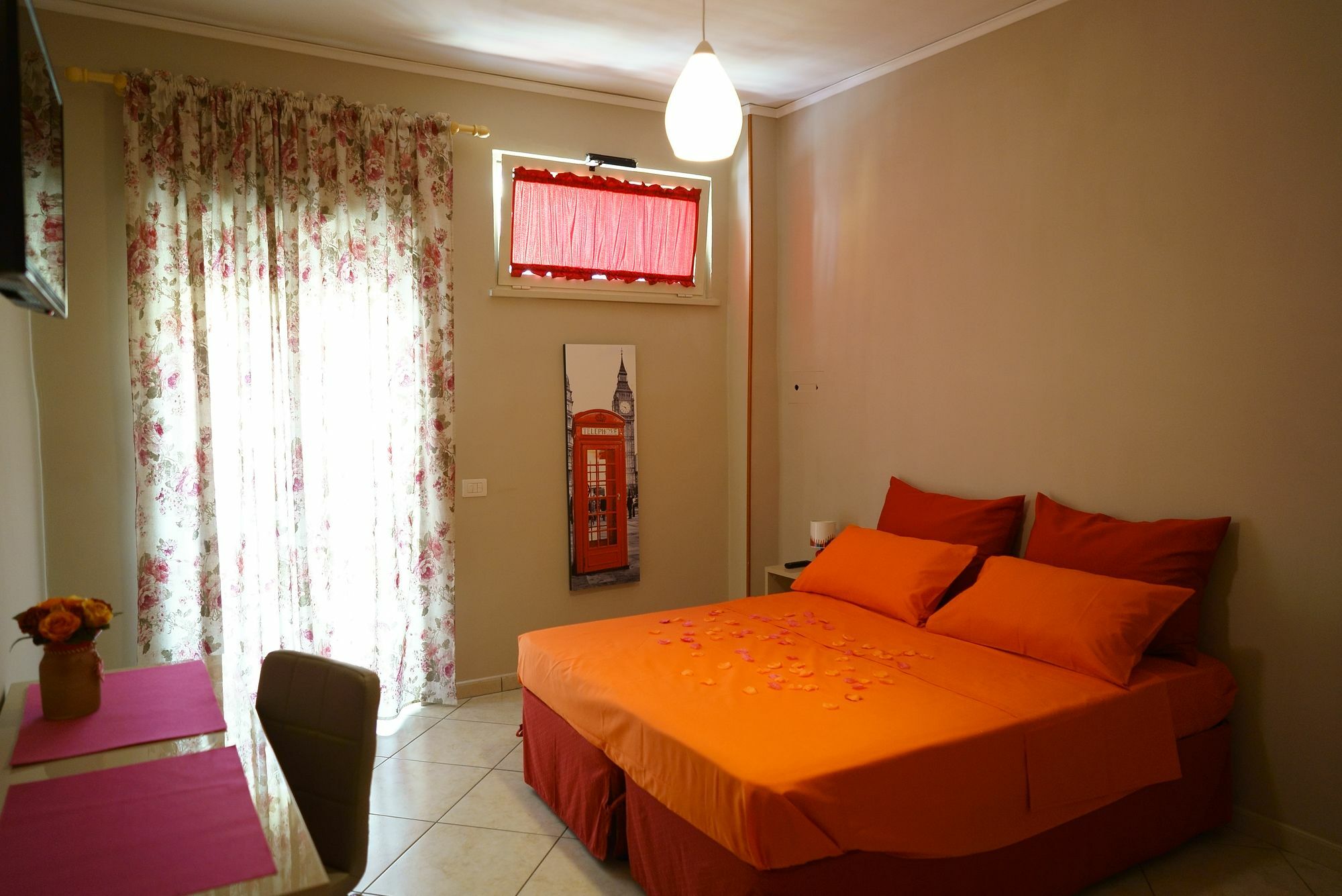 Welcome Inn Napoli エクステリア 写真